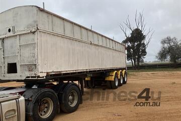 Haulmark   34' CONVERTIBLE