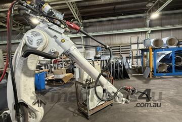 Panasonic   Robotic Arm Welder