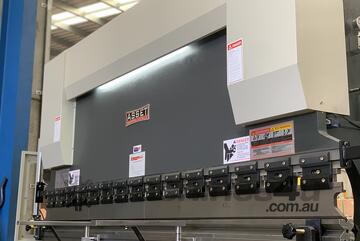 ASSET INDUSTRIAL PB90-3200MB7-NC2. Hydraulic Pressbrake. 3200mm x 90Ton. 2 Axis NC E21 Controller