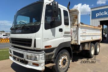 Isuzu 2003   CXZ Tipper