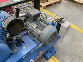 2019 Puma P25 125L Air Compressor - picture2' - Click to enlarge