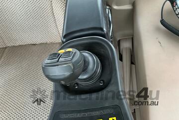 2019 John Deere 6110M 4WD Tractor