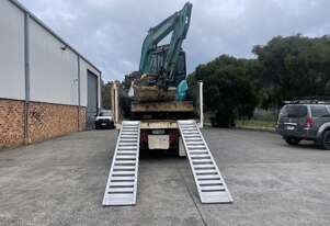 3.5m - 5Tonne Heavy Duty Rubber Tyre,Rubber Track Machinery Loading Ramps