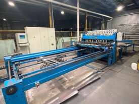 Ideal GA500 CNC Mesh Welder - picture0' - Click to enlarge