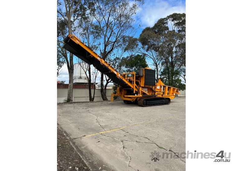 caption 2017 BANDIT 2680T HORIZONTAL GRINDER