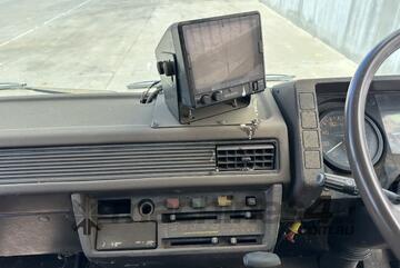 1991 Mitsubishi FK417 4x2 Garbage Compactor ** Tow Only Recommended **