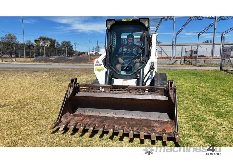 Bobcat T590 SJC Trackloader 