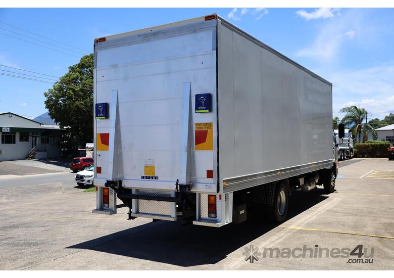 2024 Fuso Fighter 1427