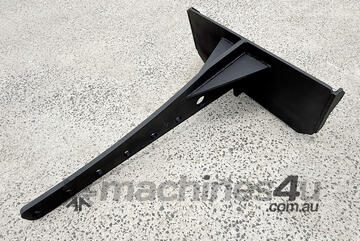 Lifting jib for mini skid steers