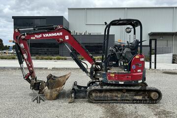 Yanmar Vi035-B6 Rubber Tracked Excavator