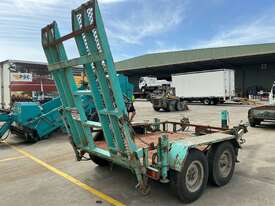 2004 Universal Tandem Axle Plant Trailer - picture1' - Click to enlarge