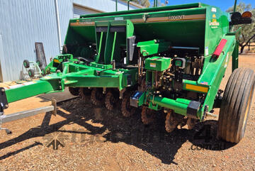 Great Plains 1006NT Disc Seeder Seeding/Planting Equip