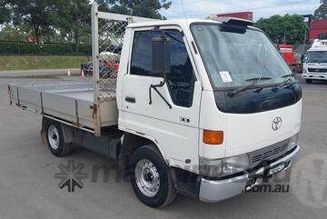 Toyota   DYNA