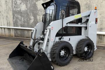 50HP Skid Steer - Kubota 2.7L Diesel