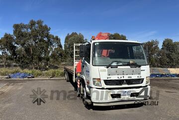 2014 Fuso Fighter 2427 Tray with Fassi F155 Crane