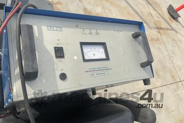 1 x Nilfisk BR 1100C-XL Electric Sweeper And Charger