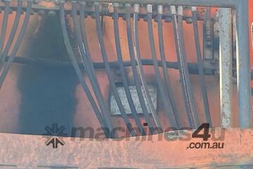 Hitachi   EX2500-5 Excavator