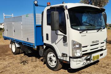 Isuzu NQR450 Medium 4x2 Traytop Service Body Truck. Ex Council.