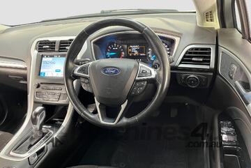 Ford 2019   Mondeo Trend Diesel