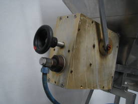 Stainless Steel Screw Dispenser Feeder - picture1' - Click to enlarge