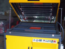 SVM-1212 Vacuum Forming Machine - picture5' - Click to enlarge