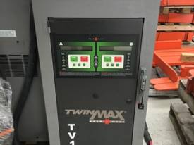 Used Twinmax Battery Charger 24-48 Volt for sale - picture0' - Click to enlarge