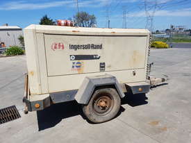 INGERSOLL-RAND 9/110 400CFM DIESEL AIR COMPRESSOR - picture0' - Click to enlarge