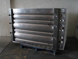 3 Deck Electric Oven - picture0' - Click to enlarge