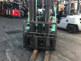 Mitsubishi Forklift 2.5 Ton 4.3M Lift Container Mast - picture0' - Click to enlarge