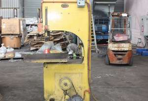 WOLFENDEN 3HP 3 phase heavy duty metal bandsaw