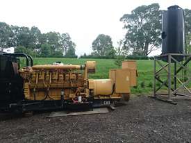 2 x USED CATERPILLAR 2000F - 1825 kVA DIESEL GENERATOR - picture0' - Click to enlarge