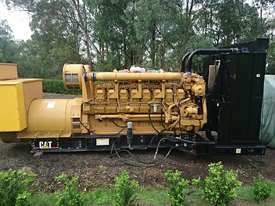 2 x USED CATERPILLAR 2000F - 1825 kVA DIESEL GENERATOR - picture1' - Click to enlarge