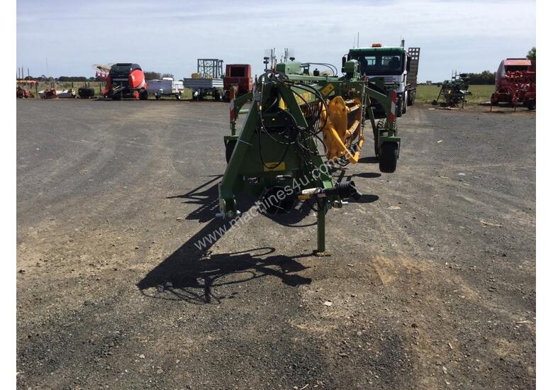 caption Elho V-Twin 750 Rakes/Tedder Hay/Forage Equip