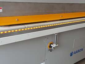 Aaron 2.8m Single-Phase Compact Edgebander | Small, Affordable, Quiet, Solid | AU2800B - picture1' - Click to enlarge