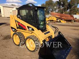 CATERPILLAR 226B2 Skid Steer Loaders - picture0' - Click to enlarge