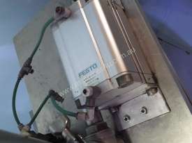 Sachet machine - Used - picture1' - Click to enlarge