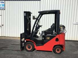 Container Mast Forklift HC 1.8 TON (Low Hours, Full History) - picture0' - Click to enlarge