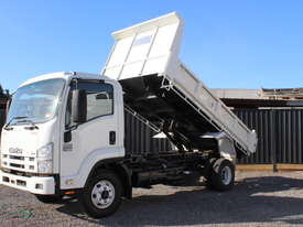 2008 isuzu FRR 500 TIPPER ONE OWNER FROM NEW LOW KM ONLY 178000 KM SOLD WITH RWC 3 MONTH REGO - picture0' - Click to enlarge