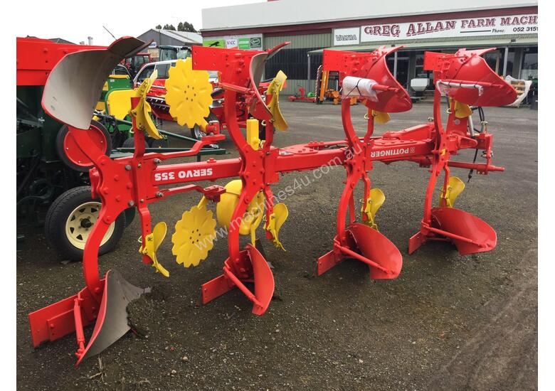 caption Pottinger Servo 35S Mouldboard Plough Tillage Equip