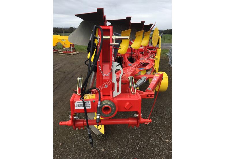 caption Pottinger Servo 35S Mouldboard Plough Tillage Equip