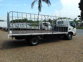 2003 Hino Tray with Gates - picture2' - Click to enlarge