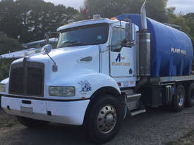 2004 Kenworth T350 - WATER TRUCK- - picture0' - Click to enlarge