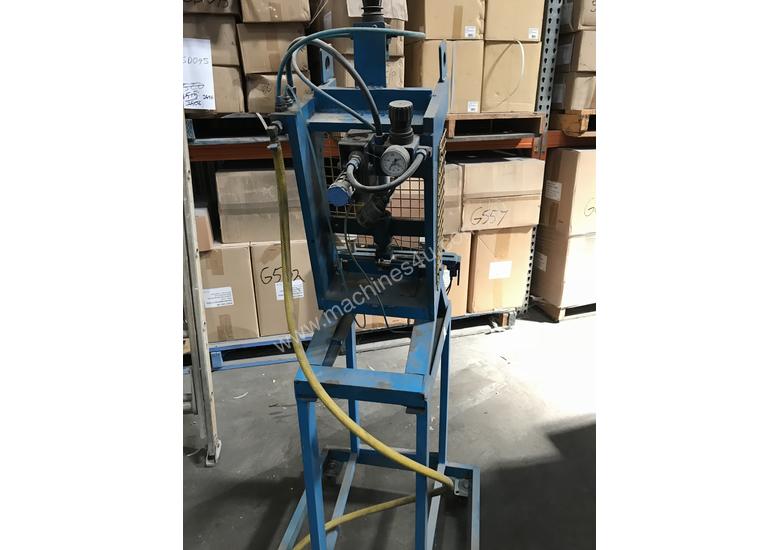 caption Pneumatic press