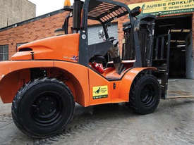 Mast Explorer 4WD All Terrain 3T Buggy Forklift HIRE from $550pw + GST - picture0' - Click to enlarge