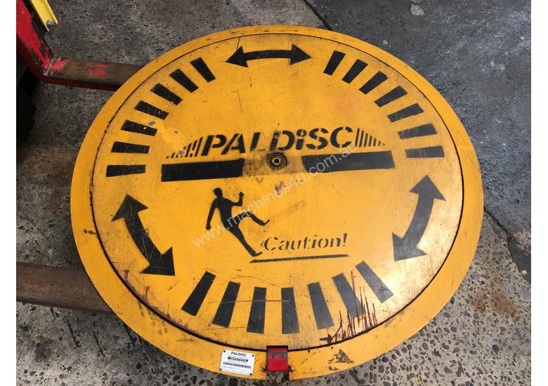caption Paldisc Pallet Turntable, 2000kg rated