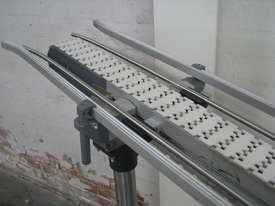Motorised Plastic Chain Belt Conveyor - 2.2m long - picture2' - Click to enlarge