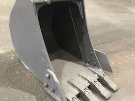 1500mm  excavator buckets Yanmar VIO 55 - picture0' - Click to enlarge