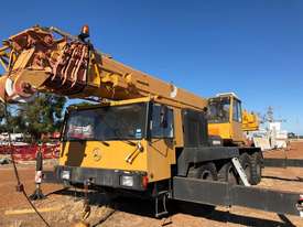 1982 LIEBHERR LTM 1050 - picture0' - Click to enlarge