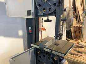 Felder FB510 Industrial Band Saw - Ceramic Guides, 2 Blades, Dust Hoses - picture0' - Click to enlarge