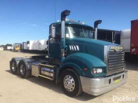 2015 Mack Trident - picture0' - Click to enlarge